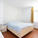 Apartman Luxury Oceanfront In - Next To