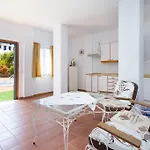 Luxury Oceanfront In - Next To Apartman *