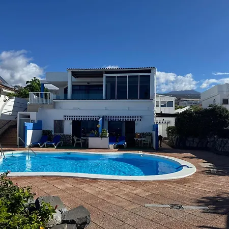 Luxury Oceanfront In - Next To Apartman Puerto de Santiago